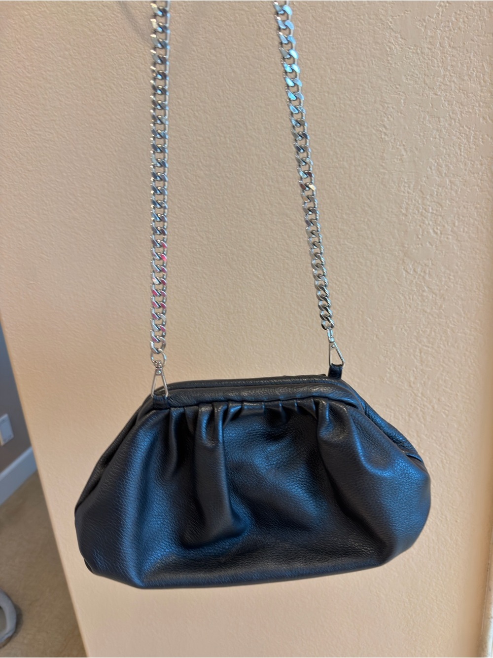 Luisa Vannini Italian Leather Cloud Bag NWT – Chain Crossbody